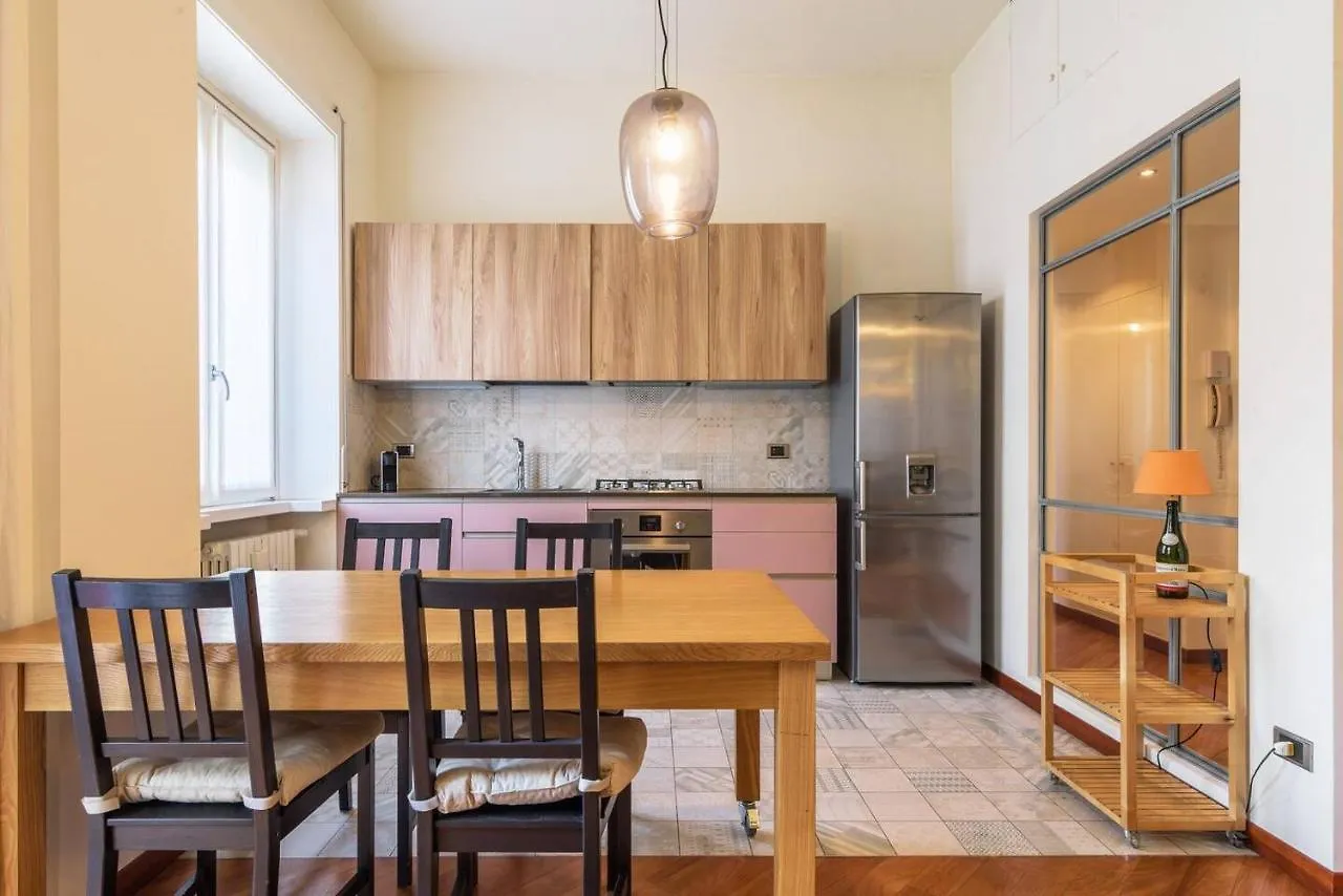 Colored And Spacious Flat Close To Navigli By Easylife Μιλάνο Ιταλία